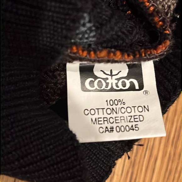 Tundra Sweater - Picture 4 of 6